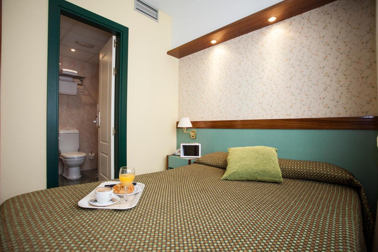 Hotel Jardin De Aranjuez Exterior photo
